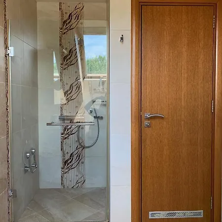Boutique Luxury Sea View / Sea Garden *